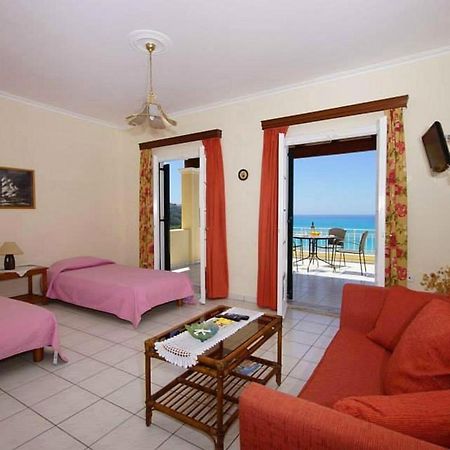 Natalia Apartment B With Panoramic Sea Views Of Agios Gordios Bay Exterior foto