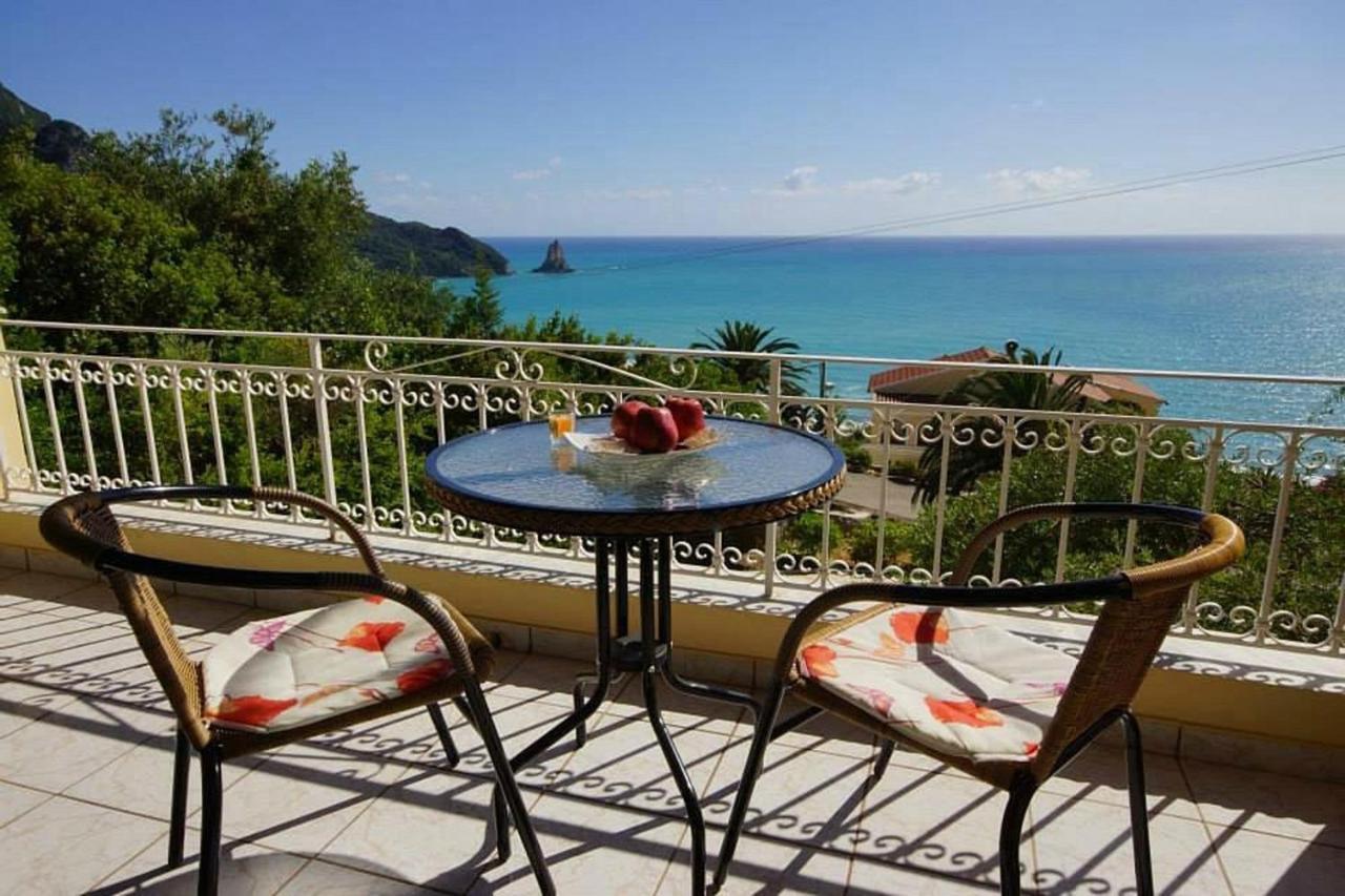 Natalia Apartment B With Panoramic Sea Views Of Agios Gordios Bay Exterior foto